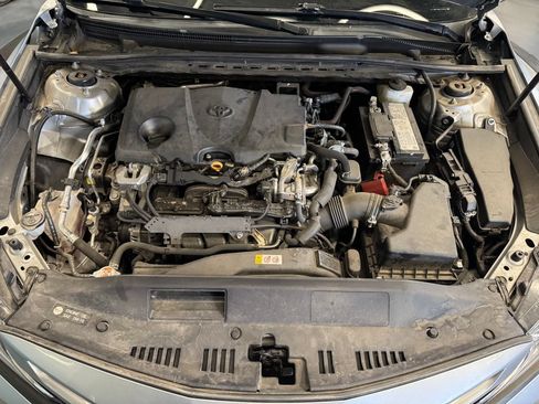 Used 2020 Toyota Camry SE AWD/4WD image 23