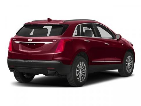 Used 2017 Cadillac XT5 Luxury w/ Driver Awareness Package image 3