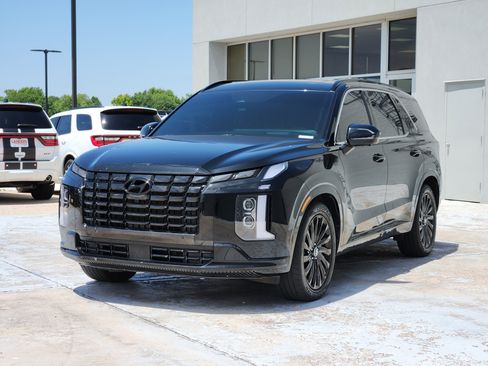 Used 2024 Hyundai Palisade Calligraphy AWD/4WD image 4
