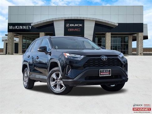 Used 2024 Toyota RAV4 XLE image 1