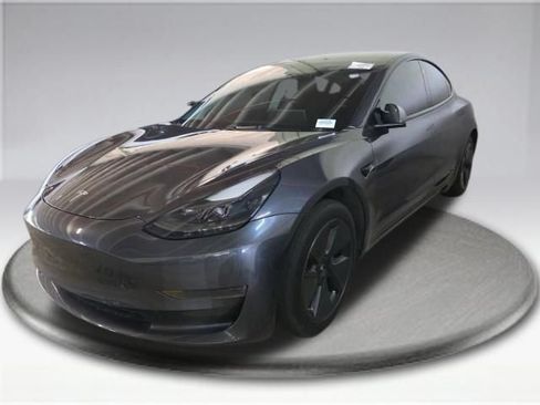 Used 2023 Tesla Model 3 Standard Range RWD image 13