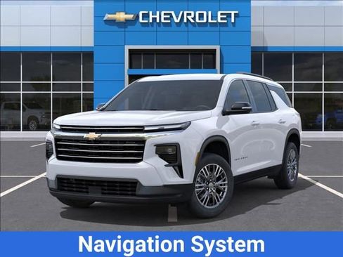 New 2026 Chevrolet Traverse LT w/ Driver Confidence Package FWD image 7