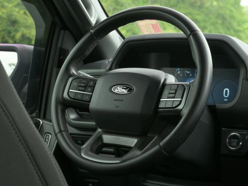 Used 2024 Ford F150 XLT w/ Equipment Group 302A MID AWD/4WD image 17