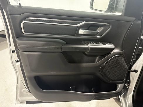 New 2026 RAM 1500 4x4 Crew Cab image 17