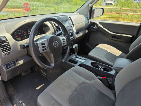 Used 2014 Nissan Xterra S AWD/4WD image 10