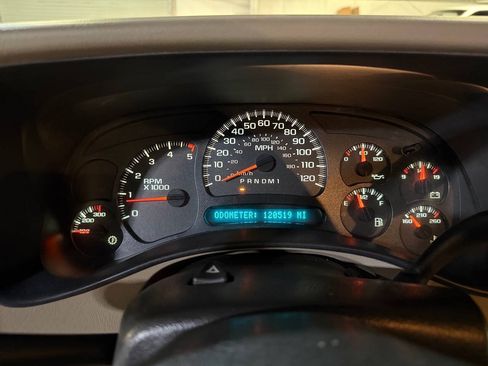 Used 2006 GMC Sierra 2500 SLE w/ Heavy-Duty Power Package AWD/4WD image 11
