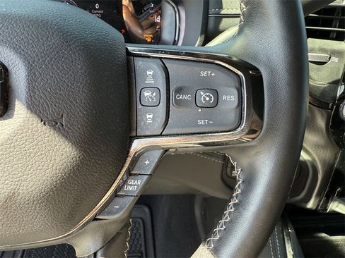 Used 2024 RAM 3500 Limited image 15