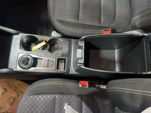 Used 2023 Ford Escape Active image 15