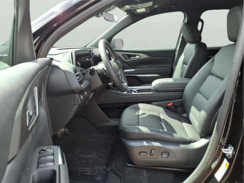 New 2026 Chevrolet Traverse LT image 14