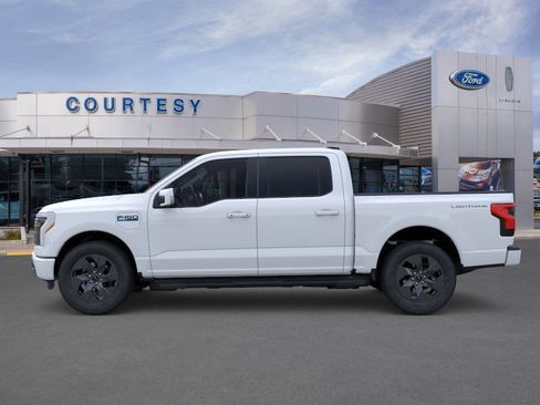 New 2025 Ford F150 Lightning Lariat image 3