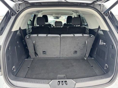 Certified 2025 Ford Explorer Active image 30