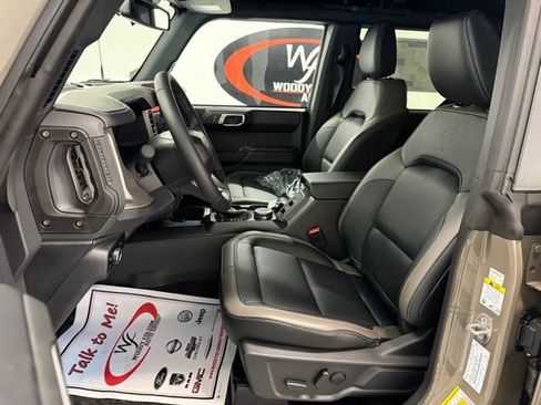 New 2025 Ford Bronco Outer Banks image 11