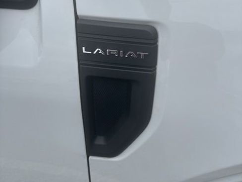 Used 2022 Ford Maverick Lariat w/ Equipment Group 500A Standard AWD/4WD image 19
