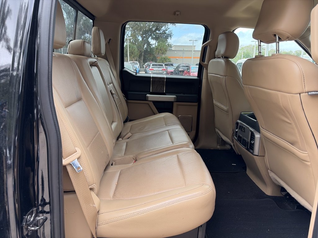 Used 2018 Ford F250 Lariat w/ Lariat Value Package AWD/4WD image 28