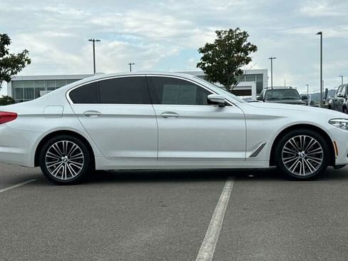 Used 2018 BMW 540i image 3