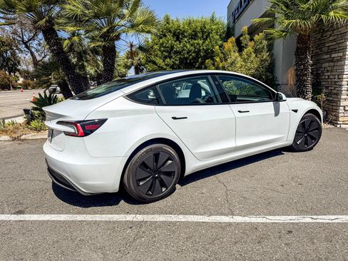 Used 2026 Tesla Model 3 RWD image 7
