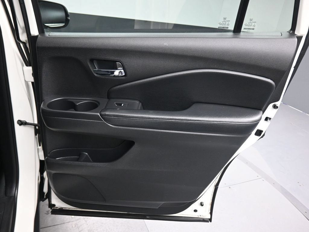 Used 2019 Honda Pilot LX image 39