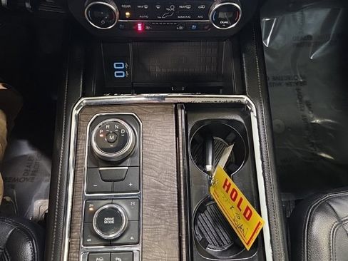 Used 2018 Ford Expedition Limited w/ Equipment Group 302A image 27