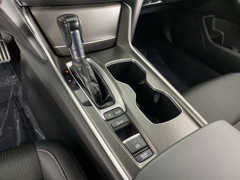 Used 2022 Honda Accord Sport image 28