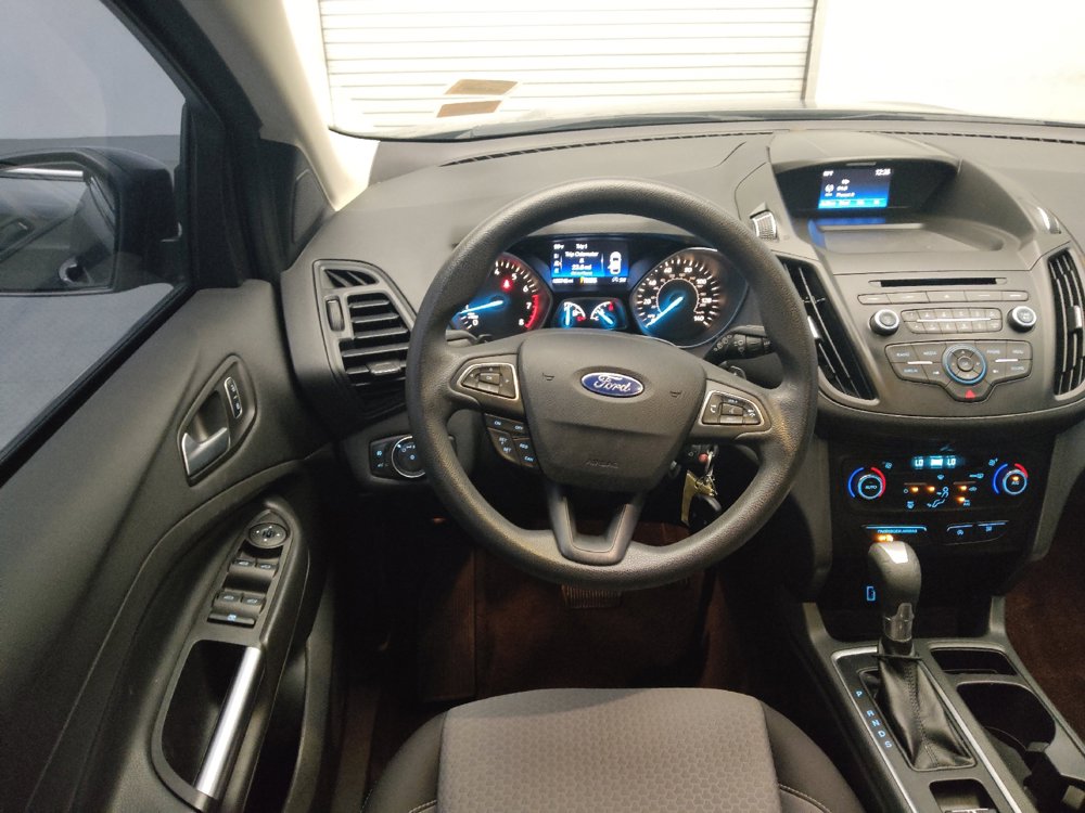 Used 2017 Ford Escape SE FWD image 22
