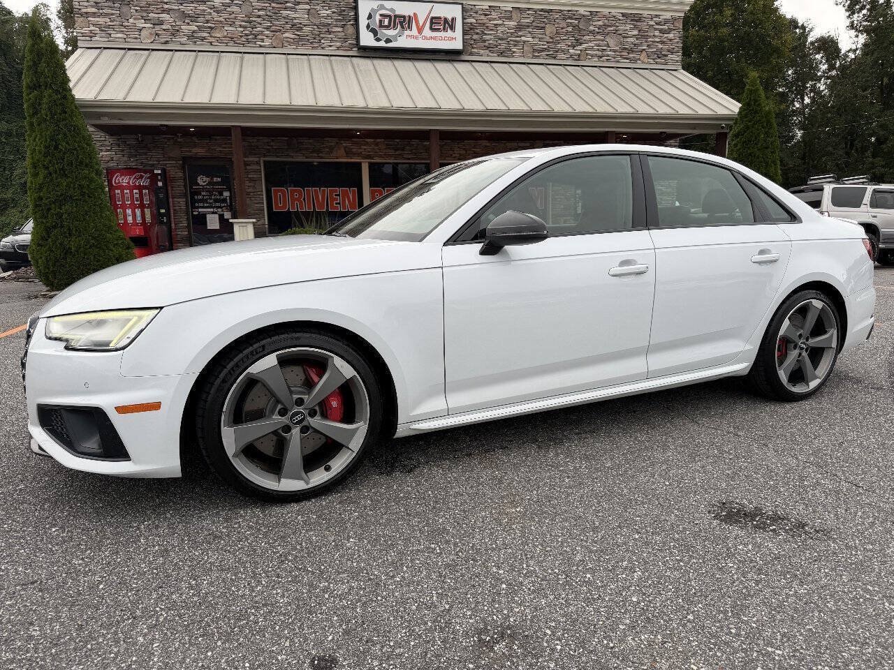 Used 2019 Audi S4 Premium Plus w/ Premium Plus Package AWD/4WD image 1