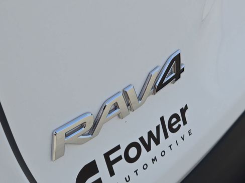 Used 2024 Toyota RAV4 XLE image 12