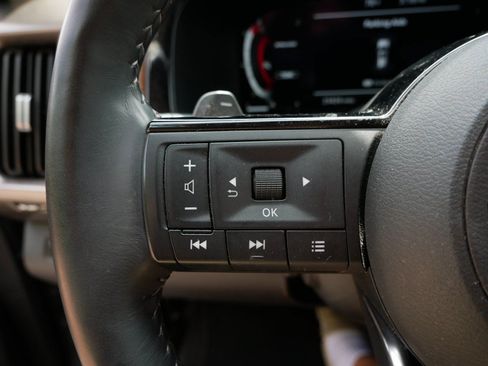 Certified 2023 Nissan Pathfinder Platinum AWD/4WD image 28