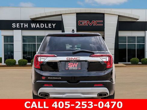 Used 2023 GMC Acadia SLE FWD image 6