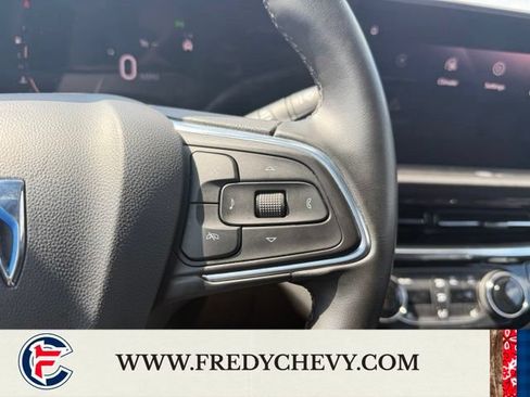 Used 2024 Buick Envista Sport Touring w/ Convenience I Package FWD image 14