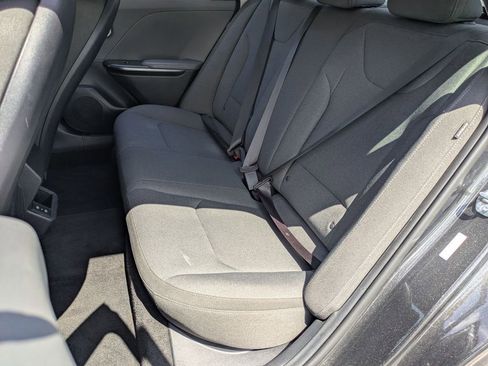 Used 2025 Kia K4 FWD image 26