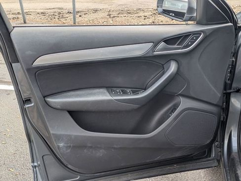 Used 2015 Audi Q3 2.0T Premium Plus image 8