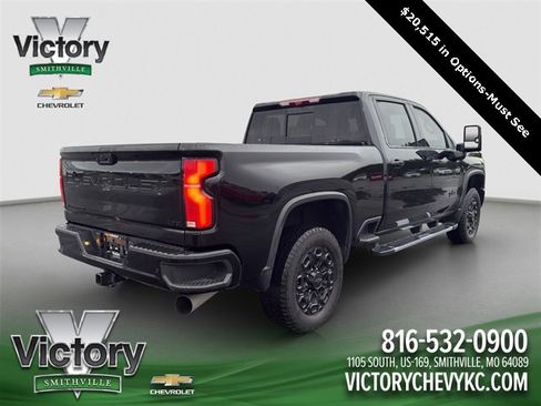 Used 2025 Chevrolet Silverado 2500 LTZ w/ Z71 Chrome Sport Edition image 6