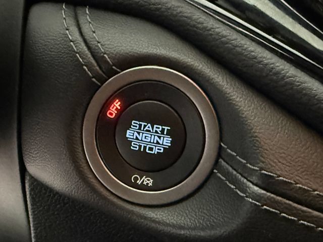 Used 2023 Dodge Durango SXT w/ SXT Blacktop Group RWD image 14