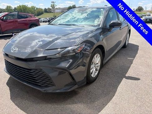 Used 2025 Toyota Camry LE FWD image 1