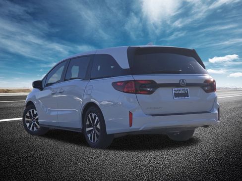 New 2026 Honda Odyssey EX-L image 17