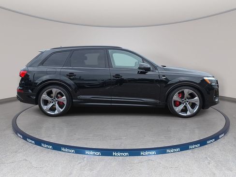 Certified 2026 Audi Q7 3.0T Prestige w/ Prestige Package AWD/4WD image 4