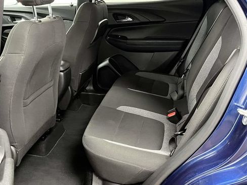 Used 2022 Chevrolet TrailBlazer LT FWD image 15