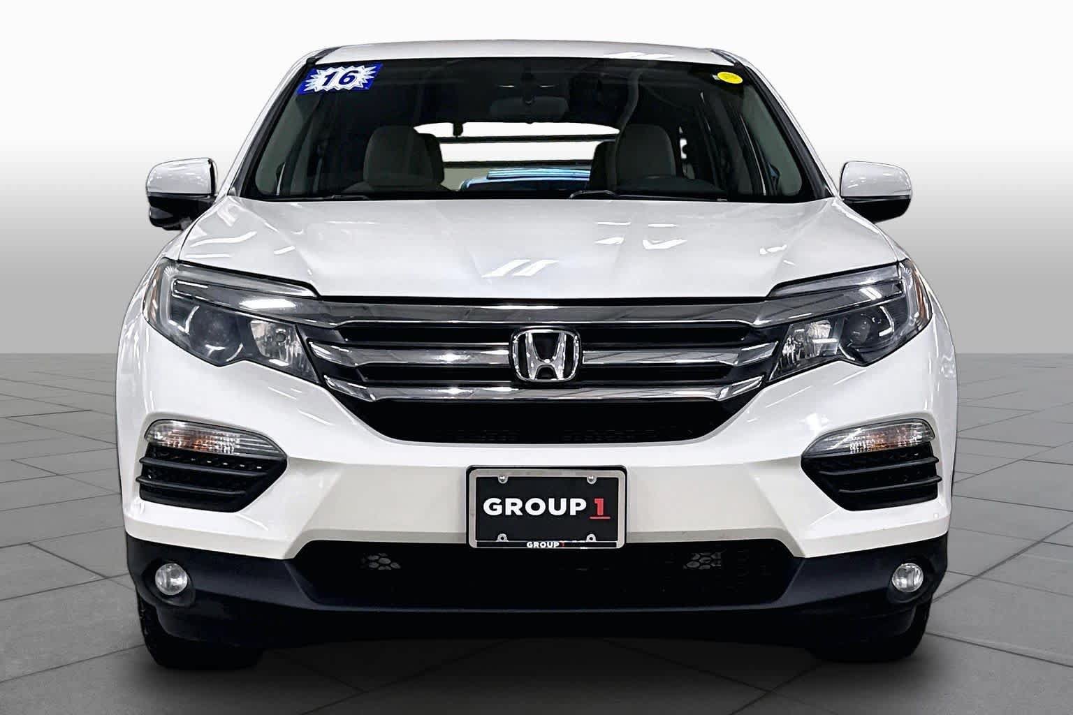 Used 2016 Honda Pilot EX image 4