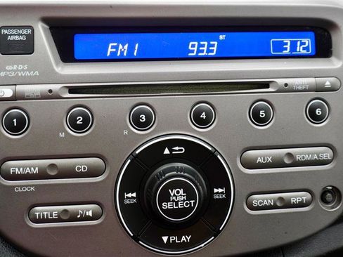 Used 2013 Honda Fit image 16