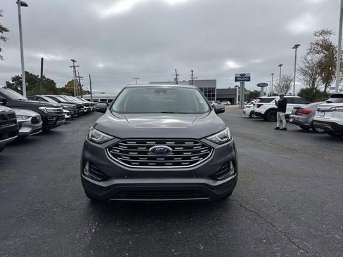 Certified 2024 Ford Edge Titanium image 2