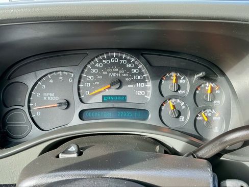 Used 2005 Chevrolet Avalanche Z66 w/ Sun And Sound Package image 35