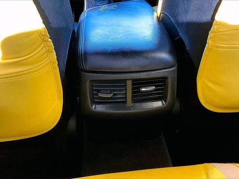 Used 2016 Dodge Challenger R/T Scat Pack w/ Leather Interior Group image 34