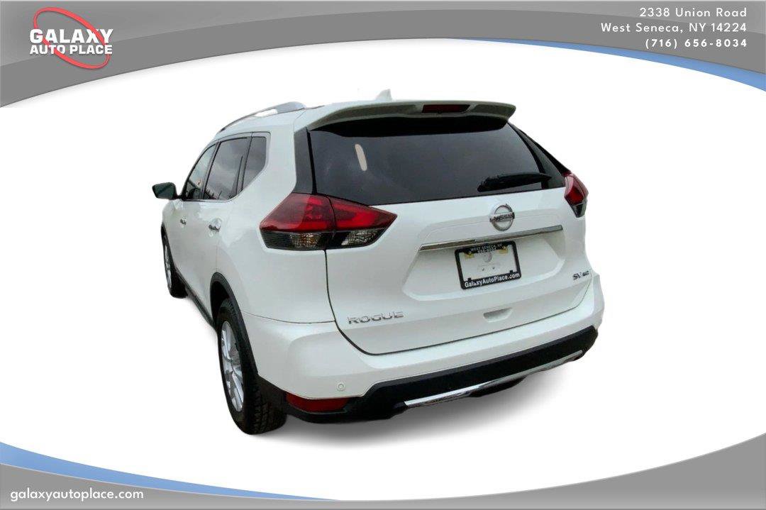 Used 2020 Nissan Rogue SV AWD/4WD image 7