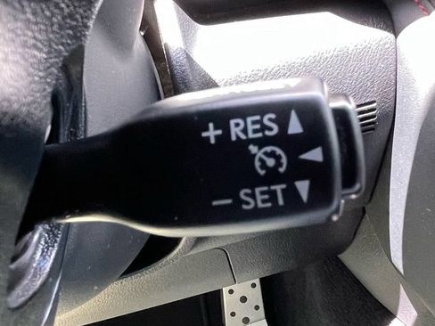 Used 2014 Lexus IS 250 w/ F-Sport Package RWD image 21