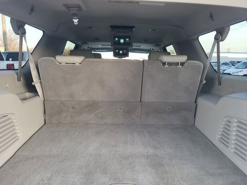 Used 2017 GMC Yukon XL Denali w/ Open Road Package image 17