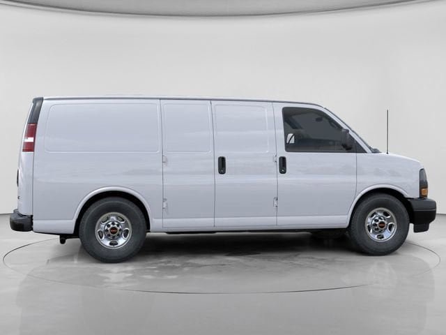 New 2026 GMC Savana 2500 RWD image 5