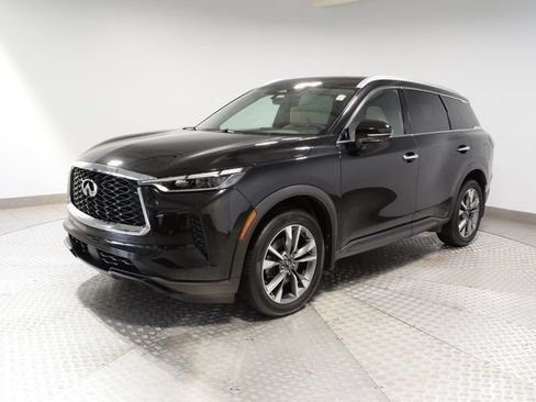 Certified 2023 INFINITI QX60 Luxe w/ Cargo Package AWD/4WD image 3