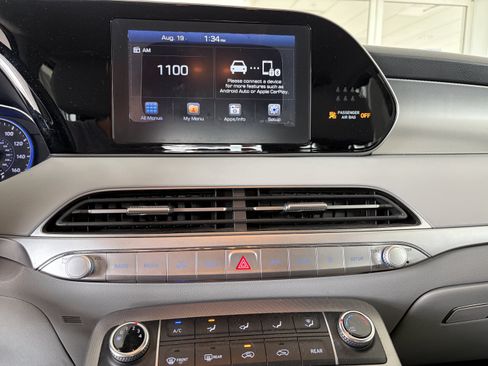 Used 2020 Hyundai Palisade SE FWD image 14
