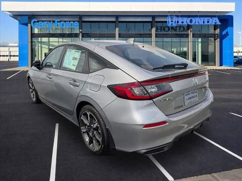 Used 2025 Honda Civic Sport Touring image 3