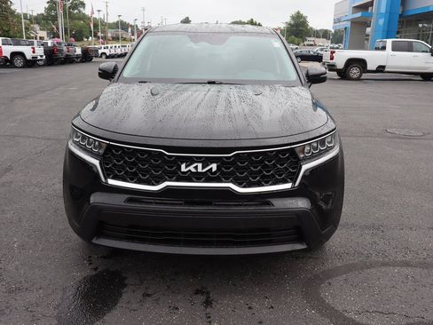 Used 2022 Kia Sorento LX image 31